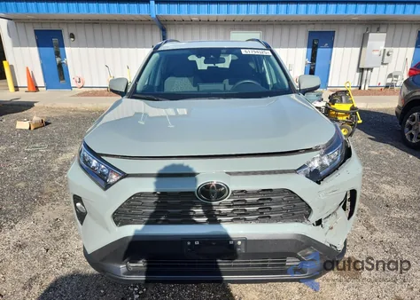 2021 Toyota Rav4 Xle из США, поврежденный, VIN 2T3P1RFVXMW239608